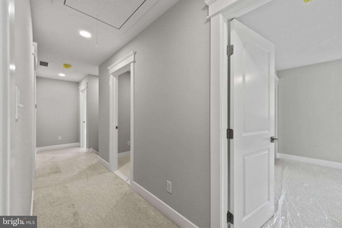 77 Spring Road photo 40