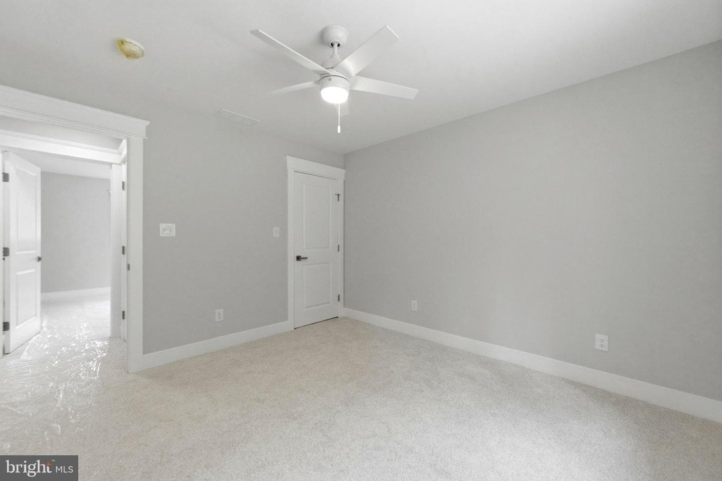 77 Spring Road photo 61