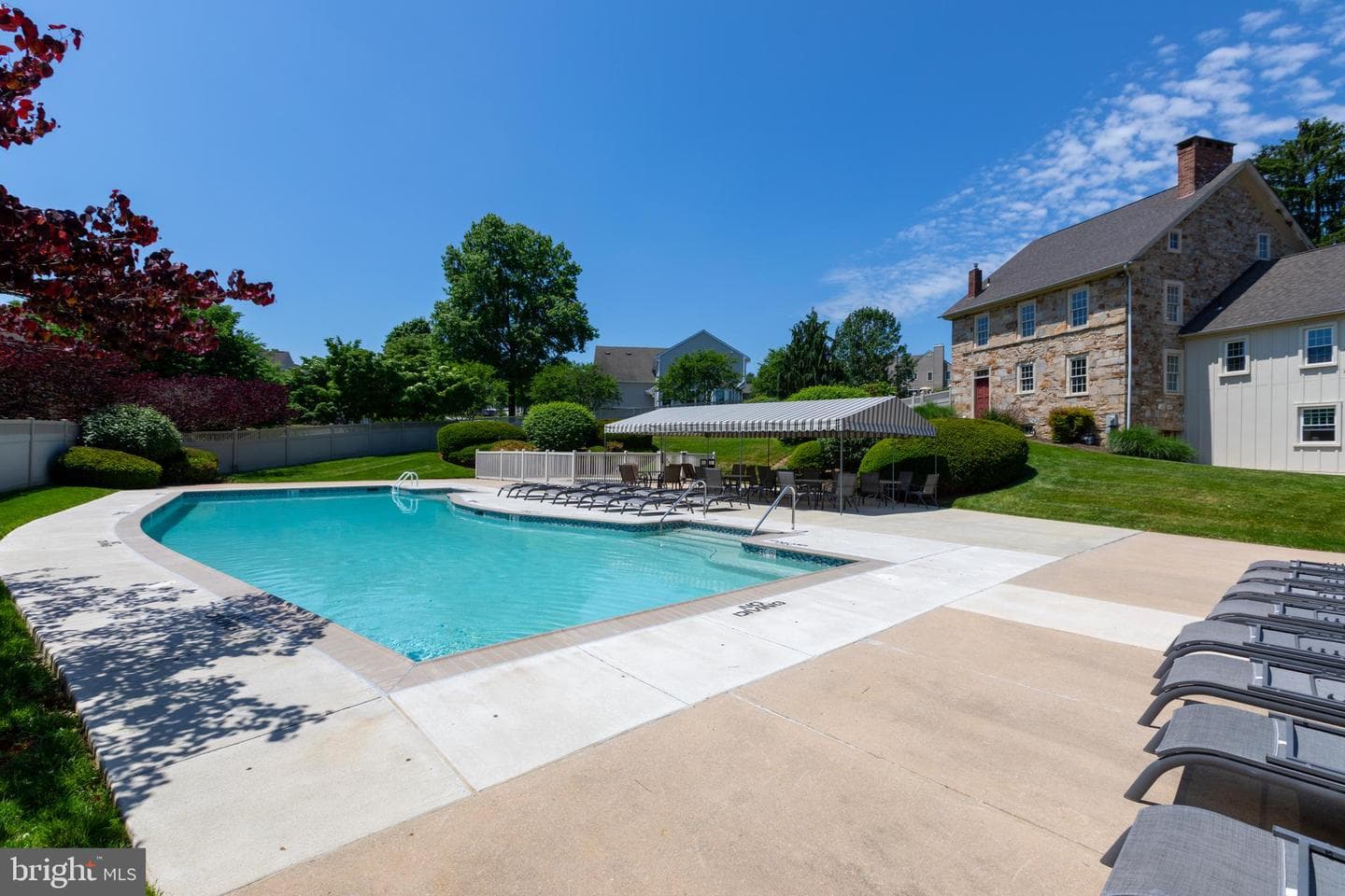 1353 Wooded Knolls photo 49