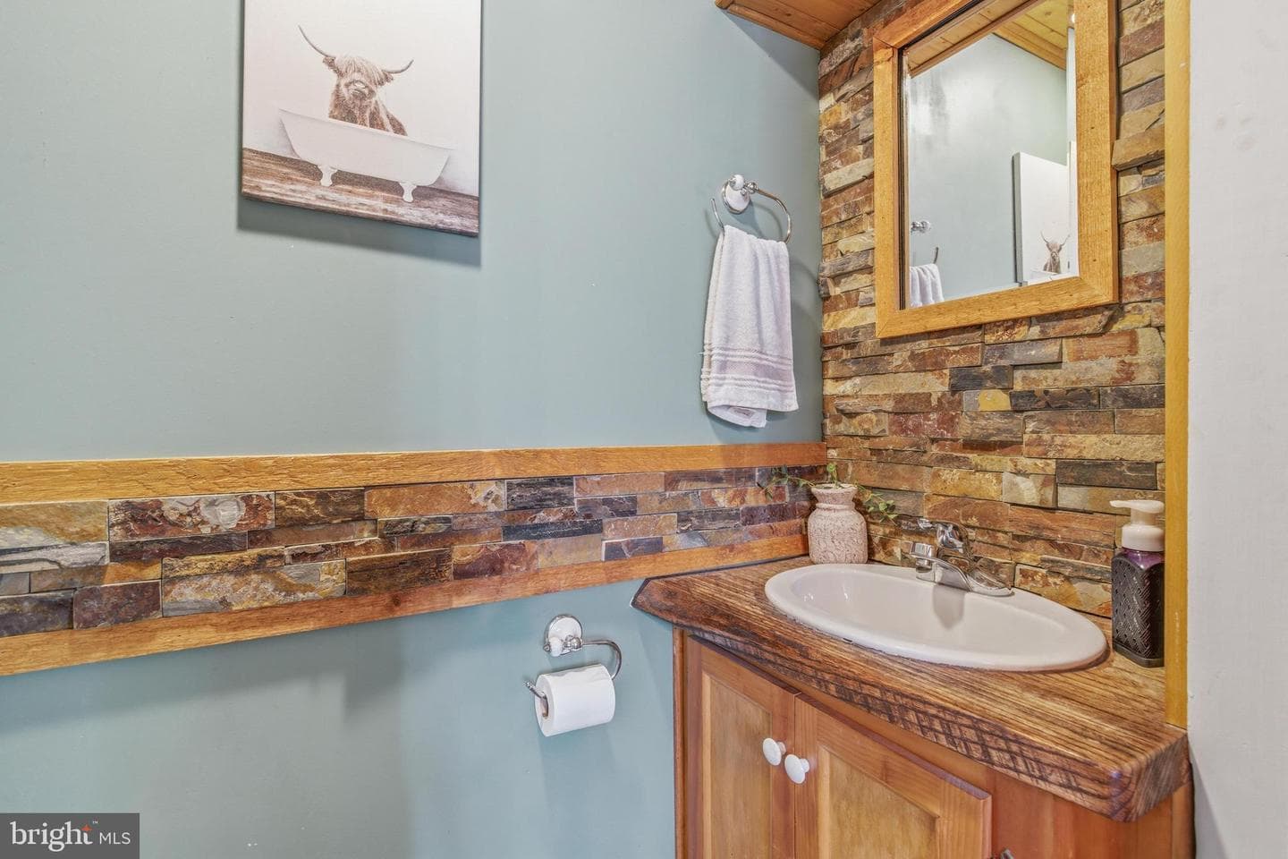 1207 Charlestown Road photo 6