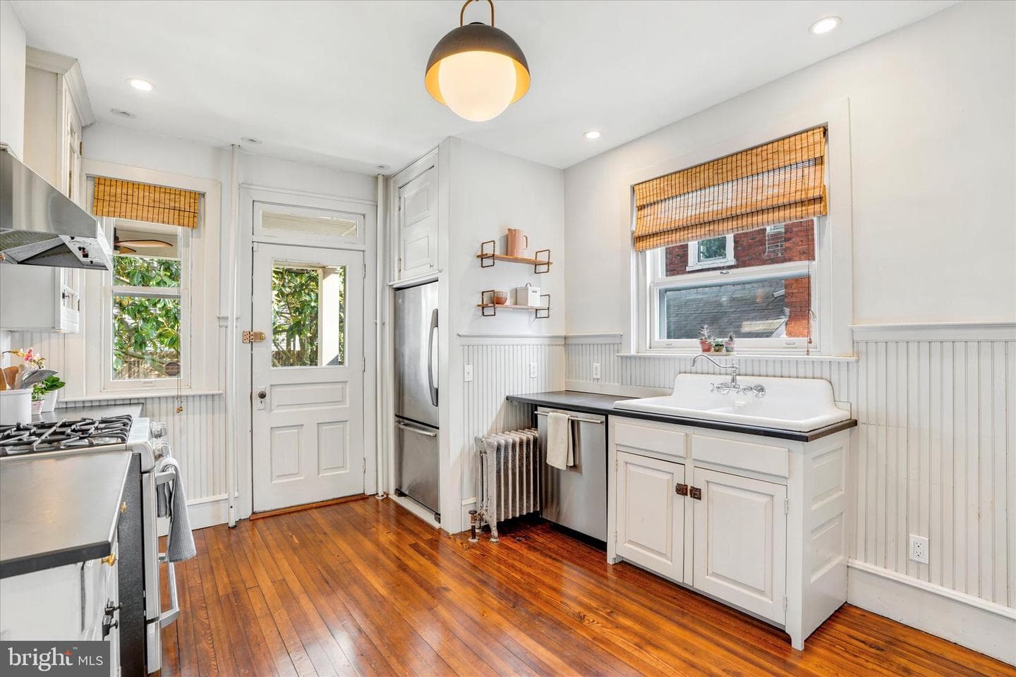 251 3rd Avenue photo 12