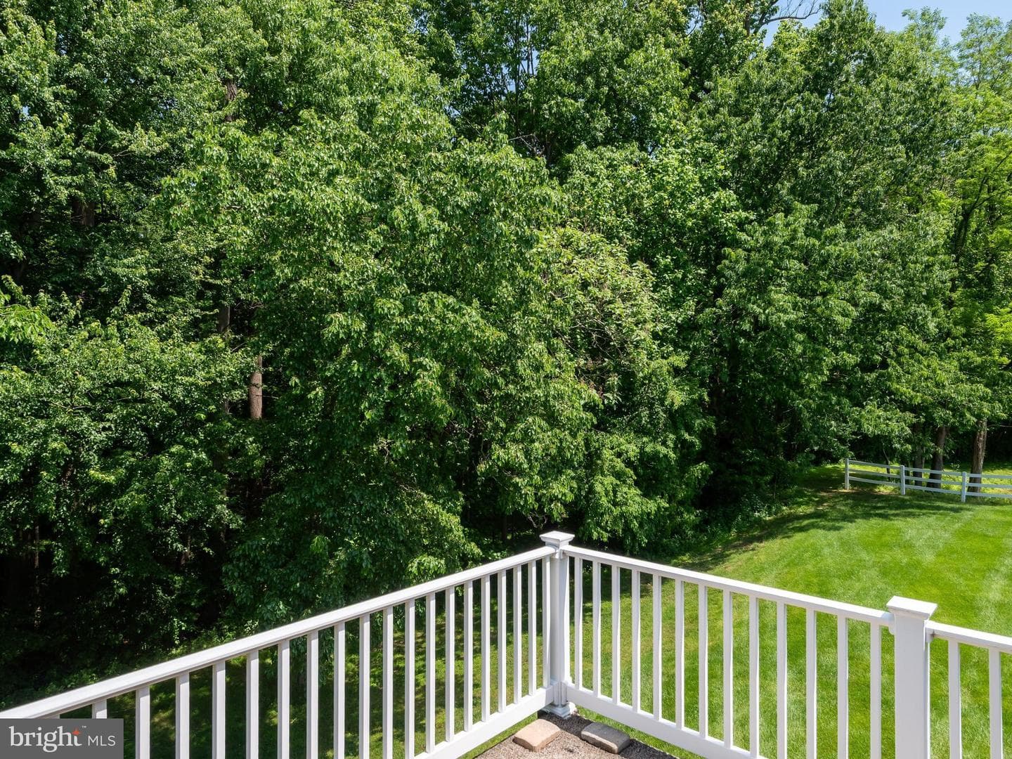 309 Deer Track Court photo 25