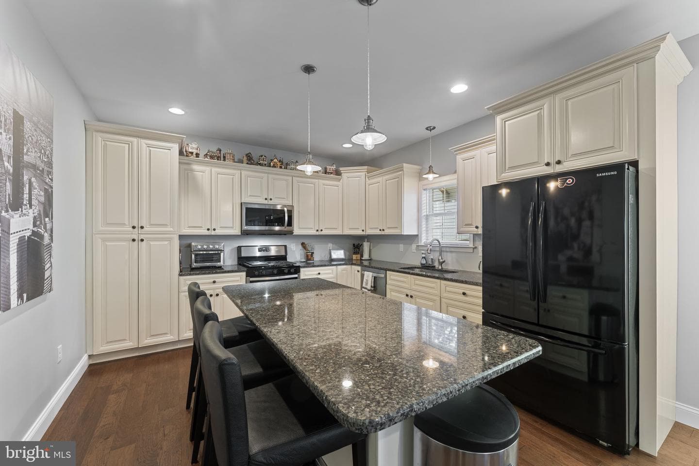 494 E King Road photo 17