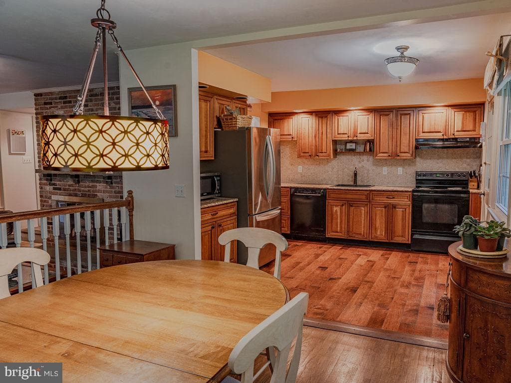 608 Whiteland Hunt Road photo 16