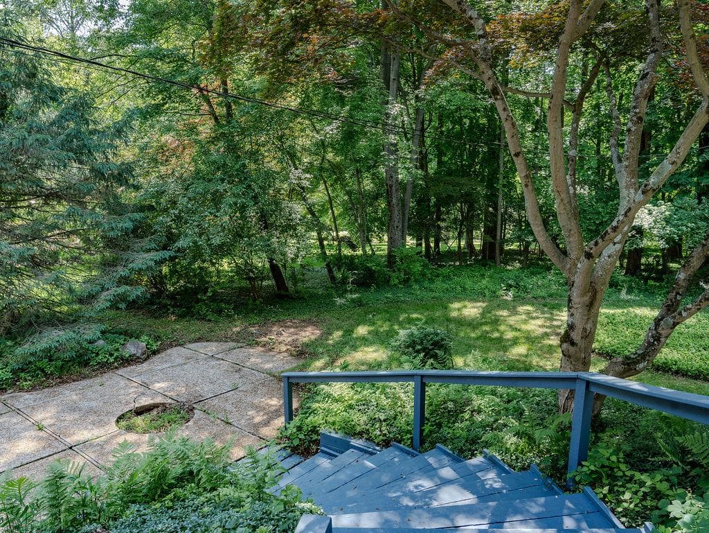 608 Whiteland Hunt Road photo 9