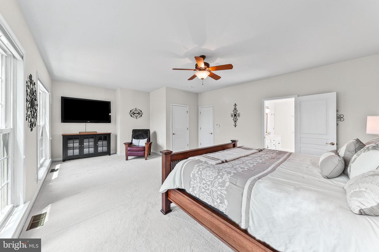 432 Lilac Drive photo 24