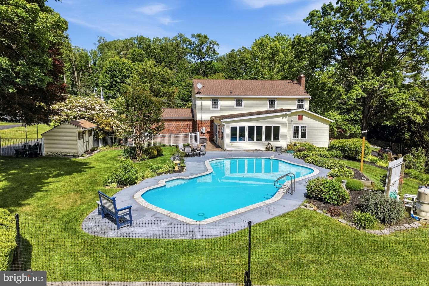 1078 Kerwood Road photo 3