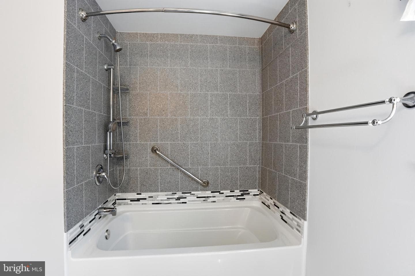 1078 Kerwood Road photo 41
