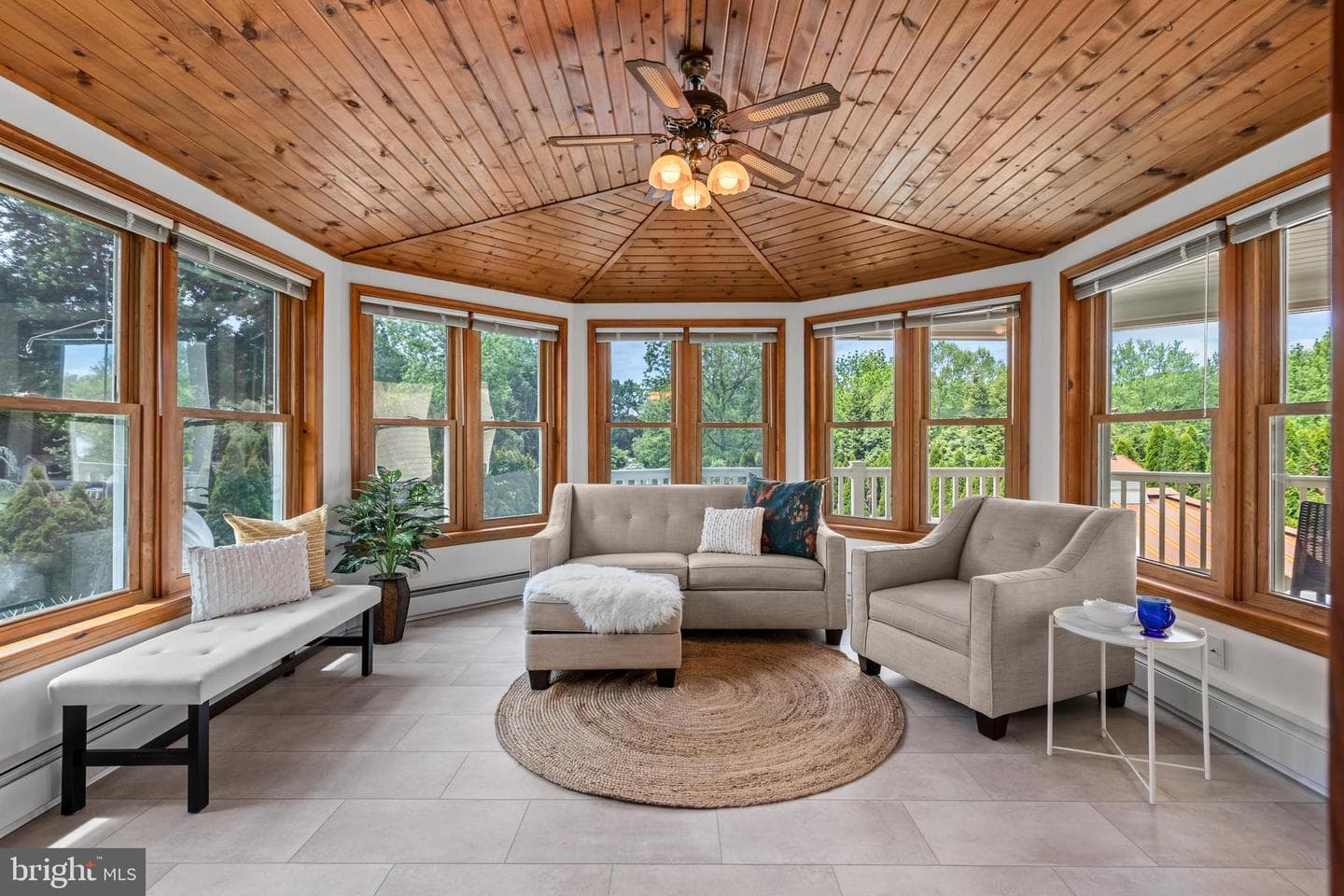 1416 Gary Terrace photo 13