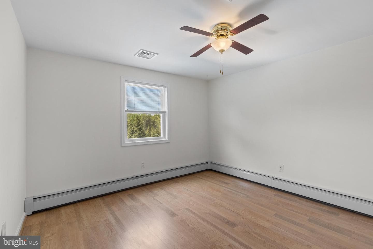 1416 Gary Terrace photo 34