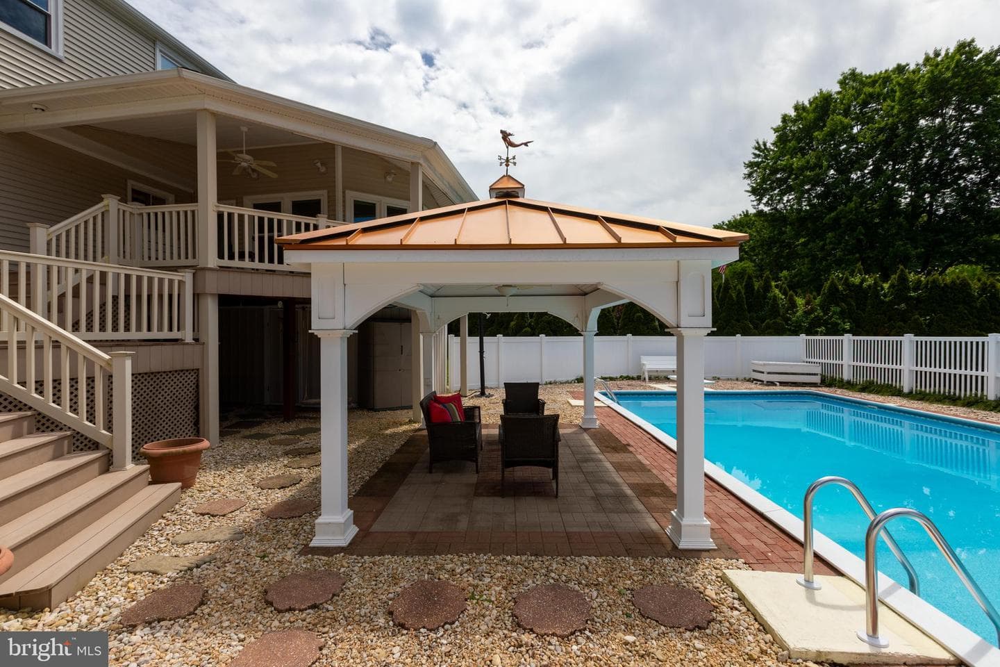 1416 Gary Terrace photo 52