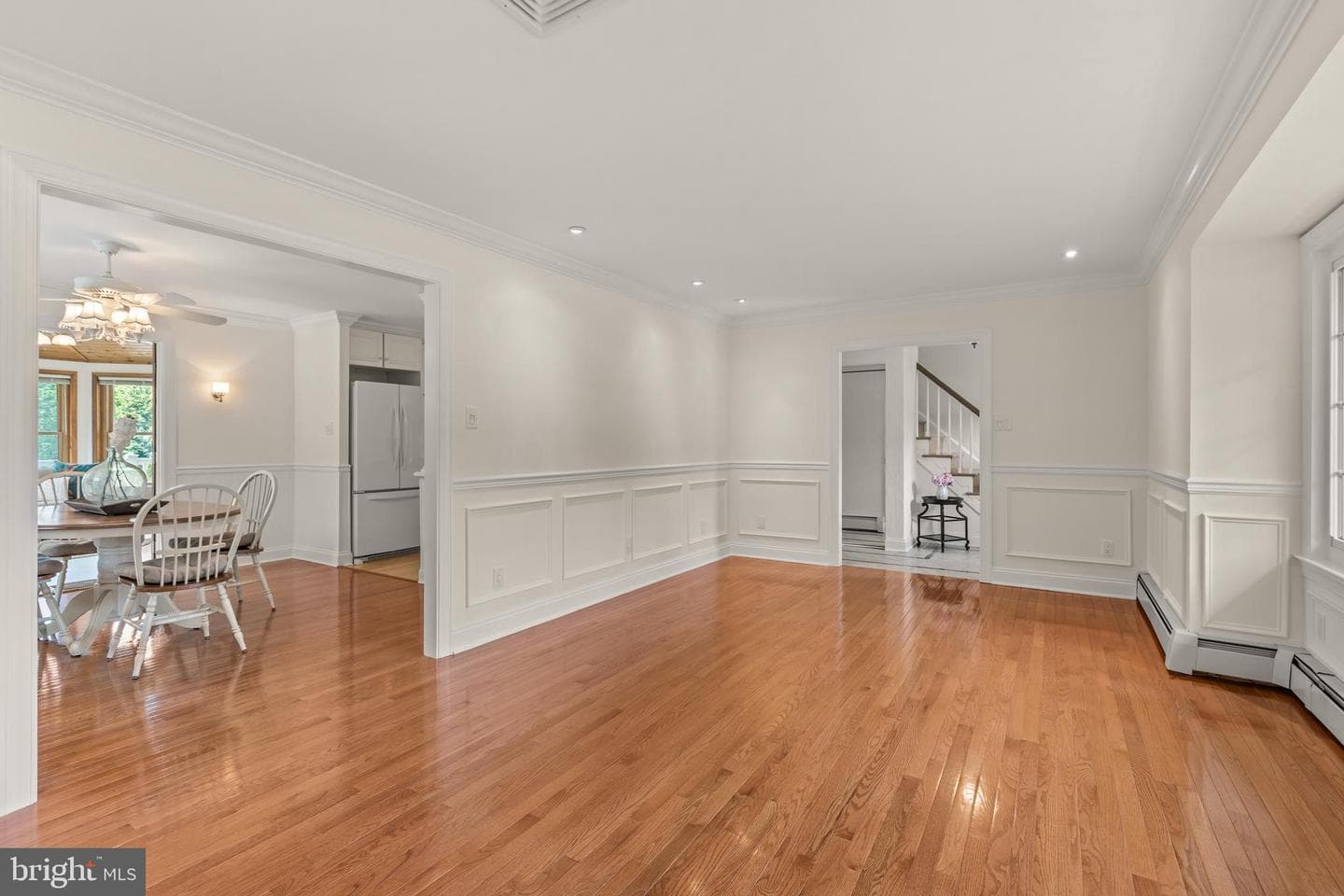 1416 Gary Terrace photo 9