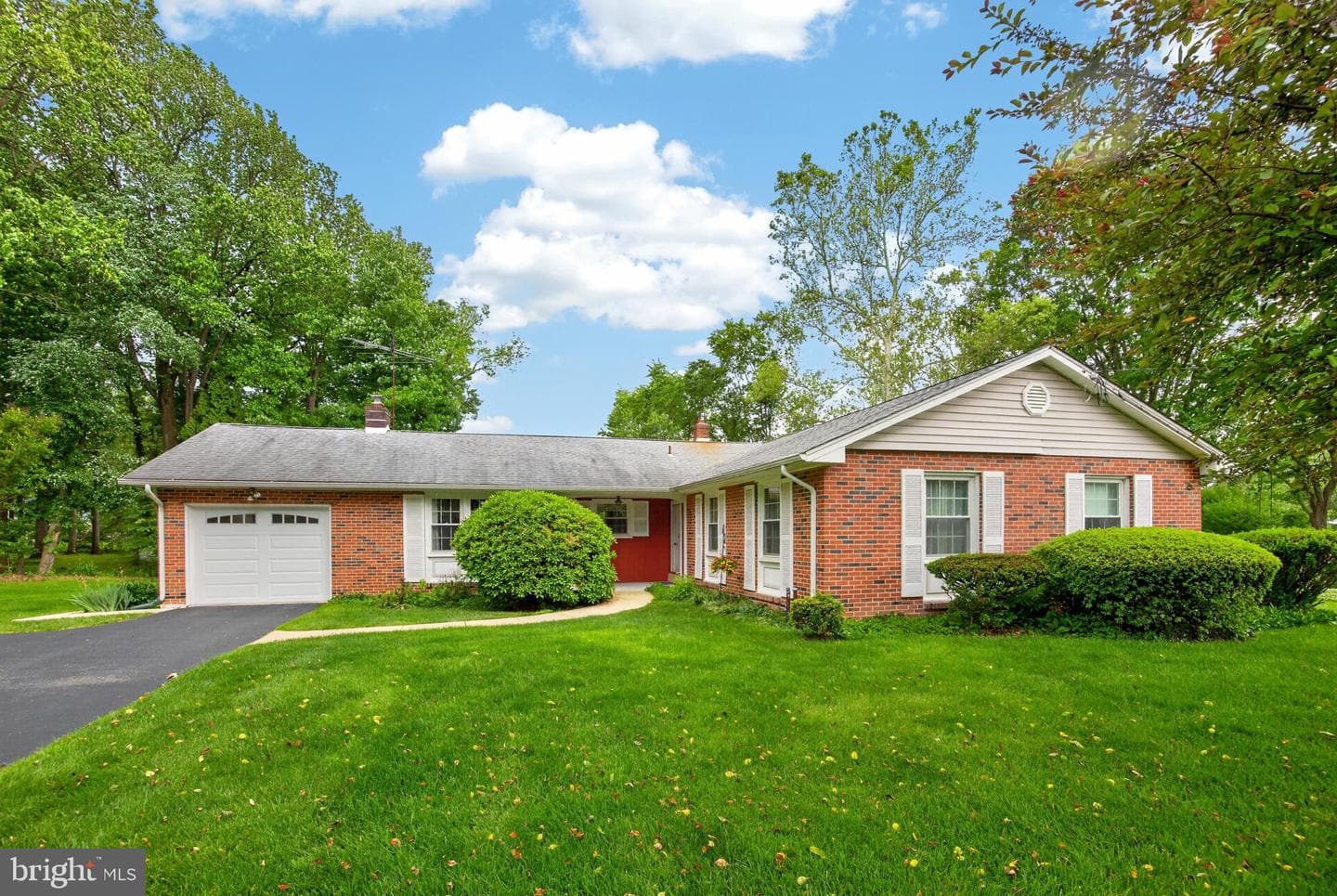 115 Morris Road photo 2