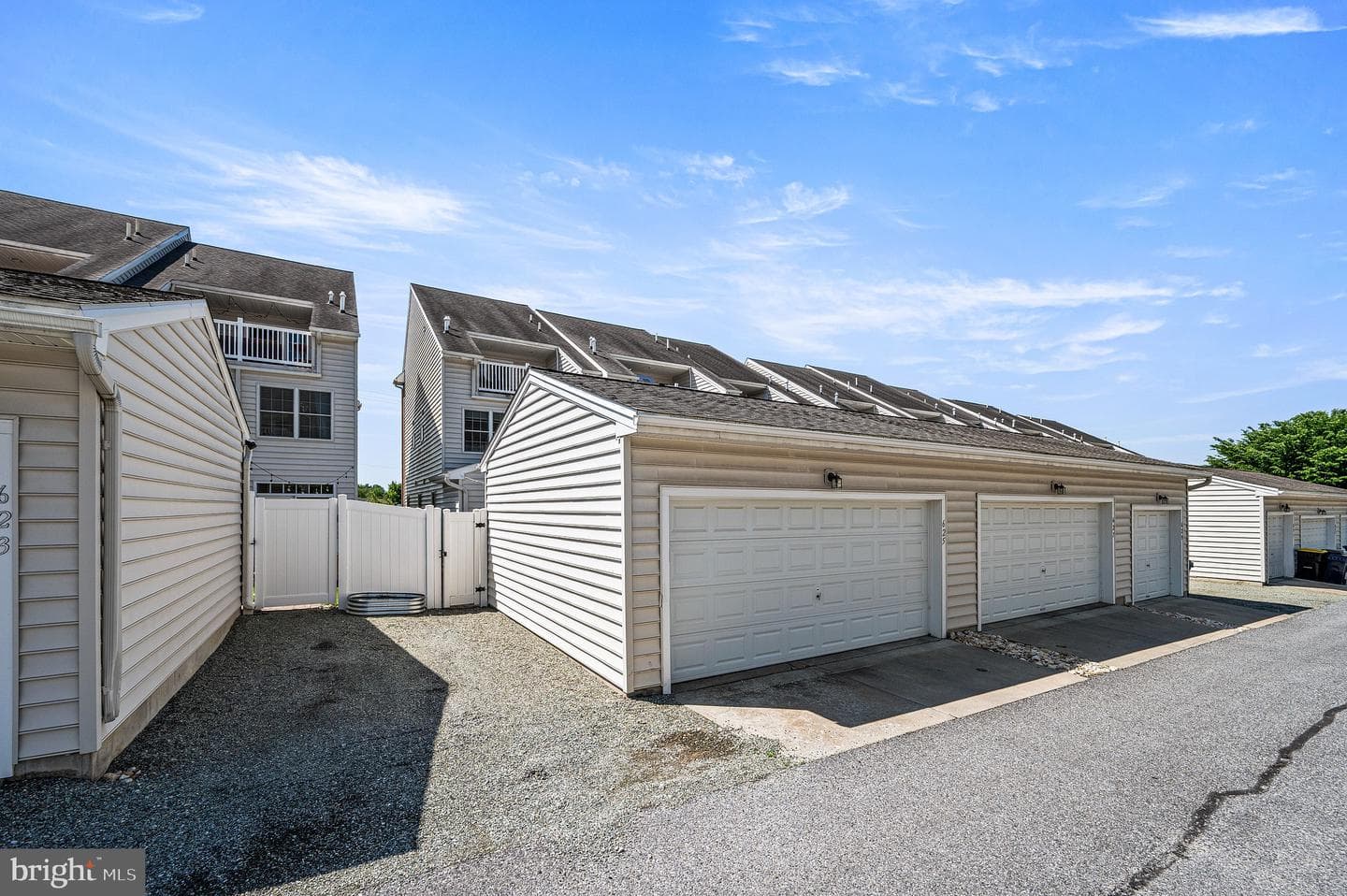 625 W Mulberry Street photo 34