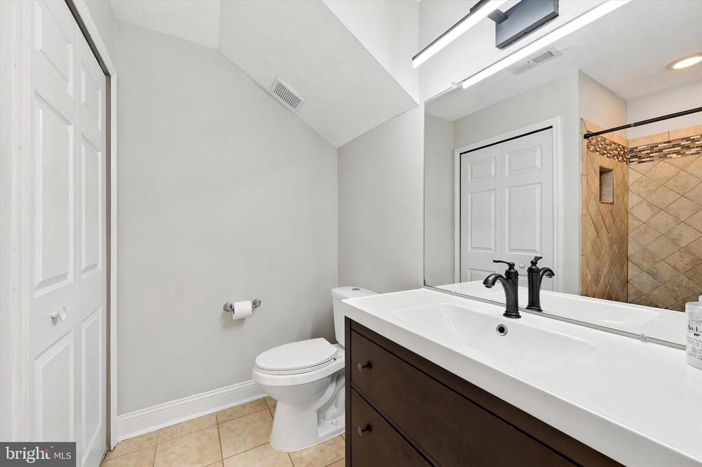 303 Worington Drive #303 photo 26