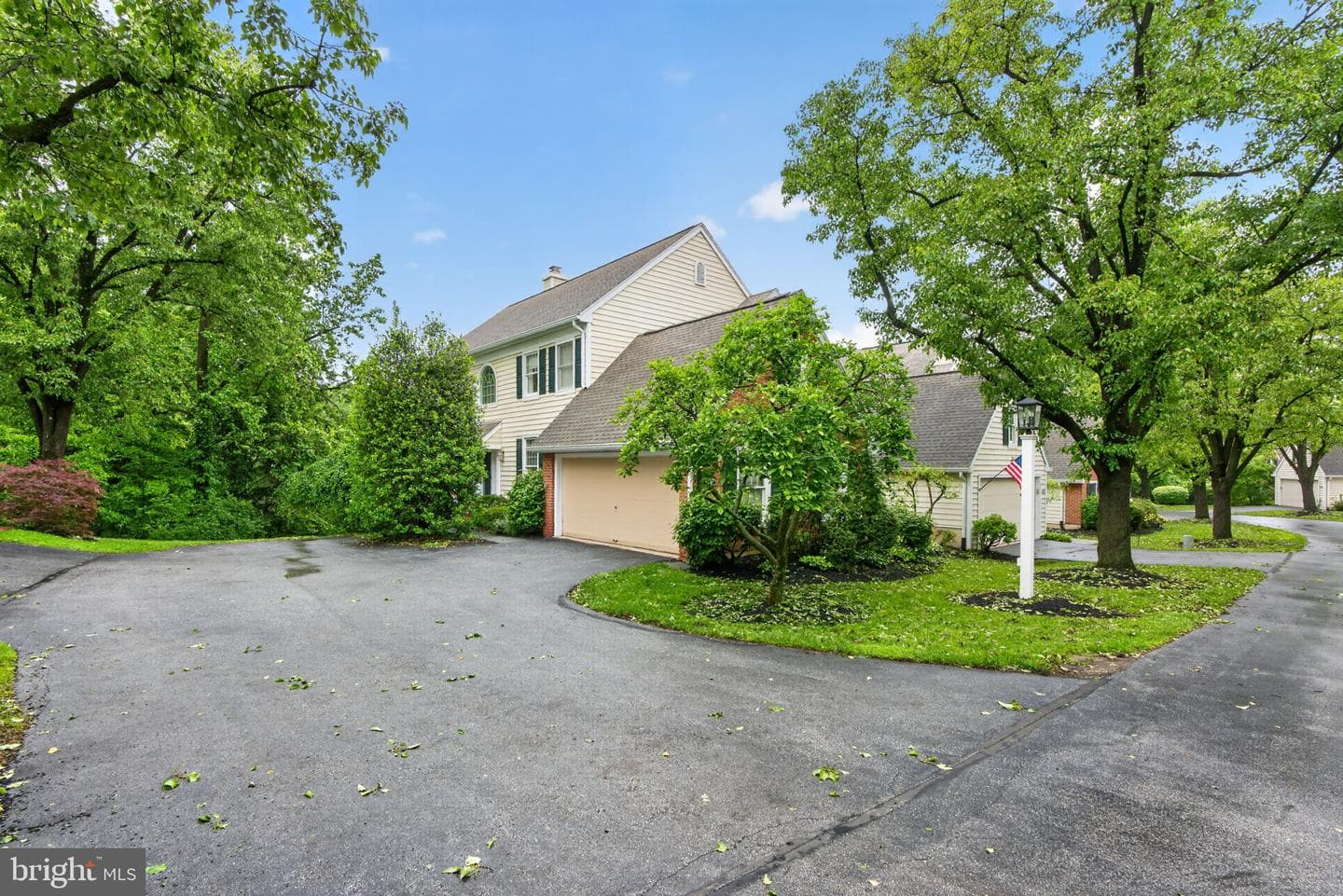 144 Carters Grove #o-44 photo 3