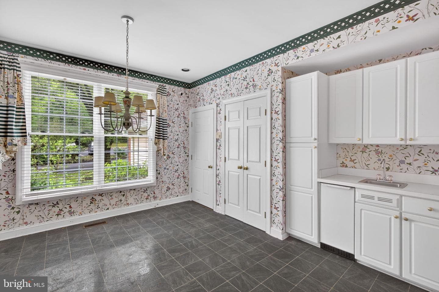 144 Carters Grove #o-44 photo 35