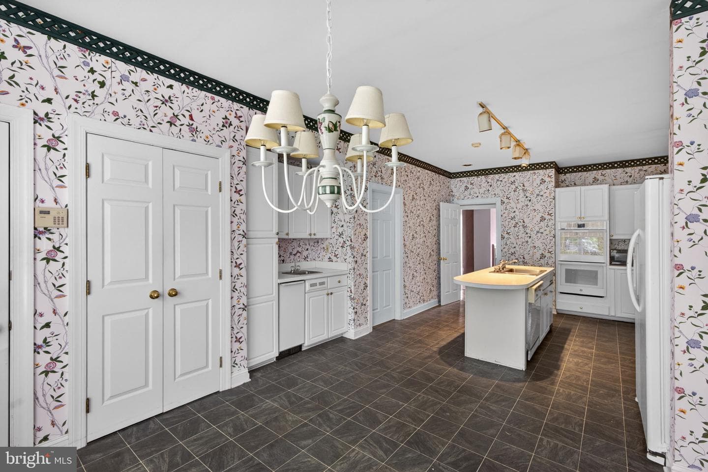 144 Carters Grove #o-44 photo 38