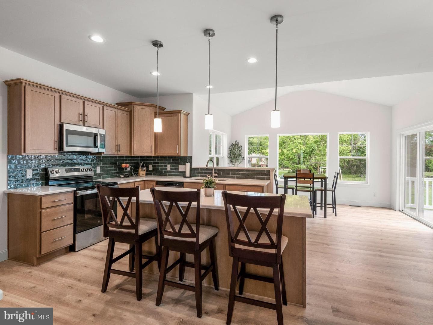 20 Fleming Drive photo 8