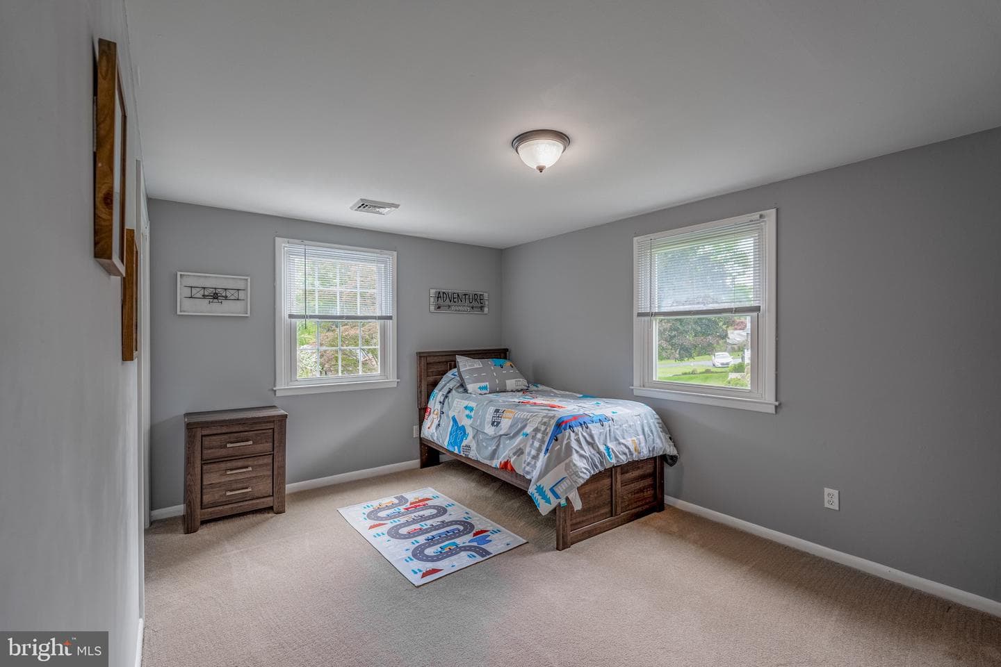 849 Parkside Avenue photo 15