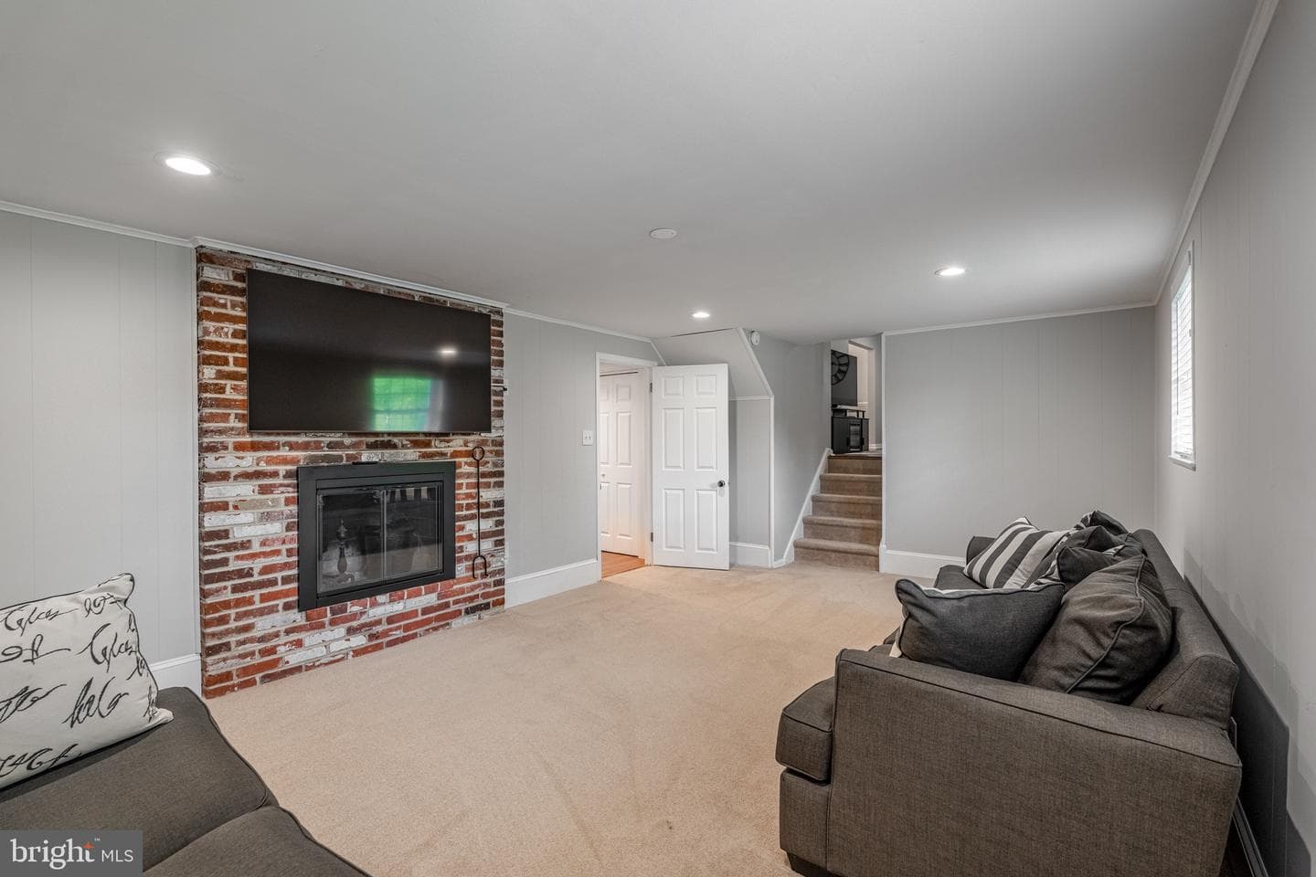 849 Parkside Avenue photo 21