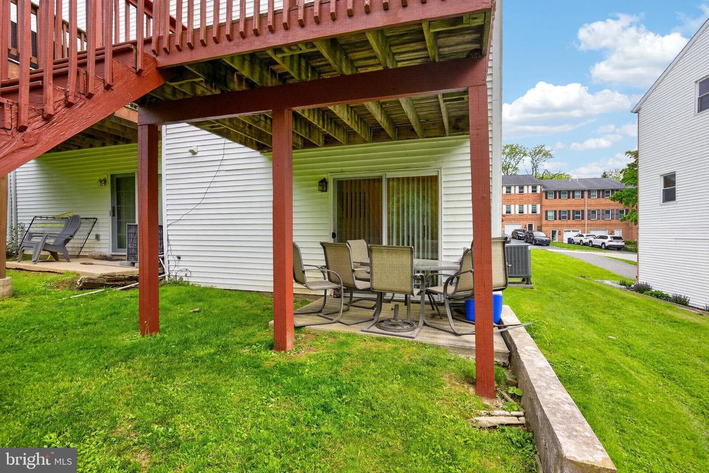 1616 S Coventry Lane photo 25