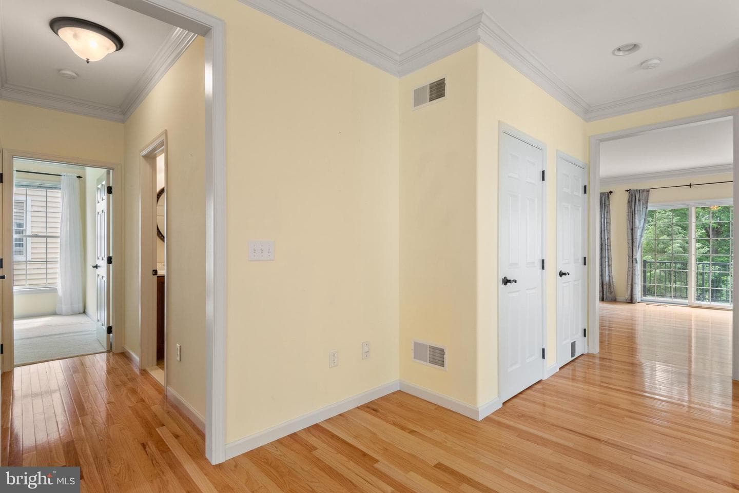 317 Hyde Park Road photo 18
