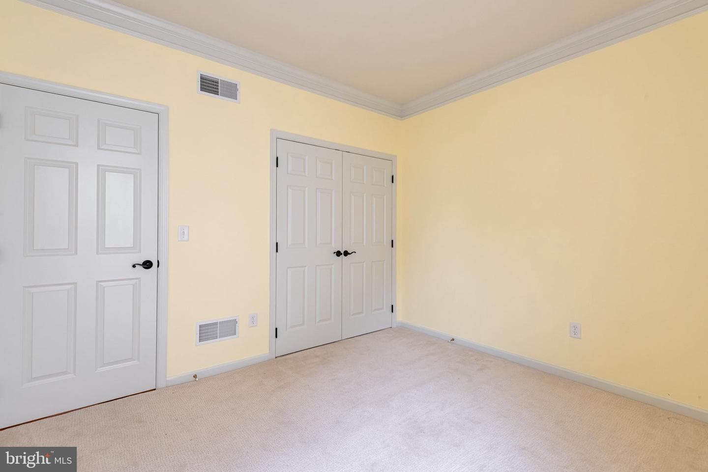 317 Hyde Park Road photo 27