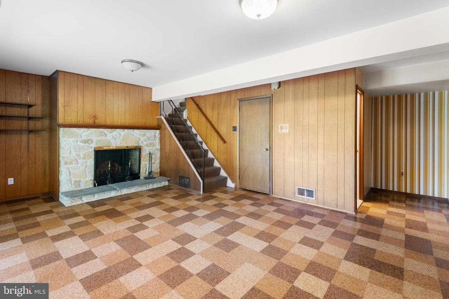 246 Friendship Drive photo 26