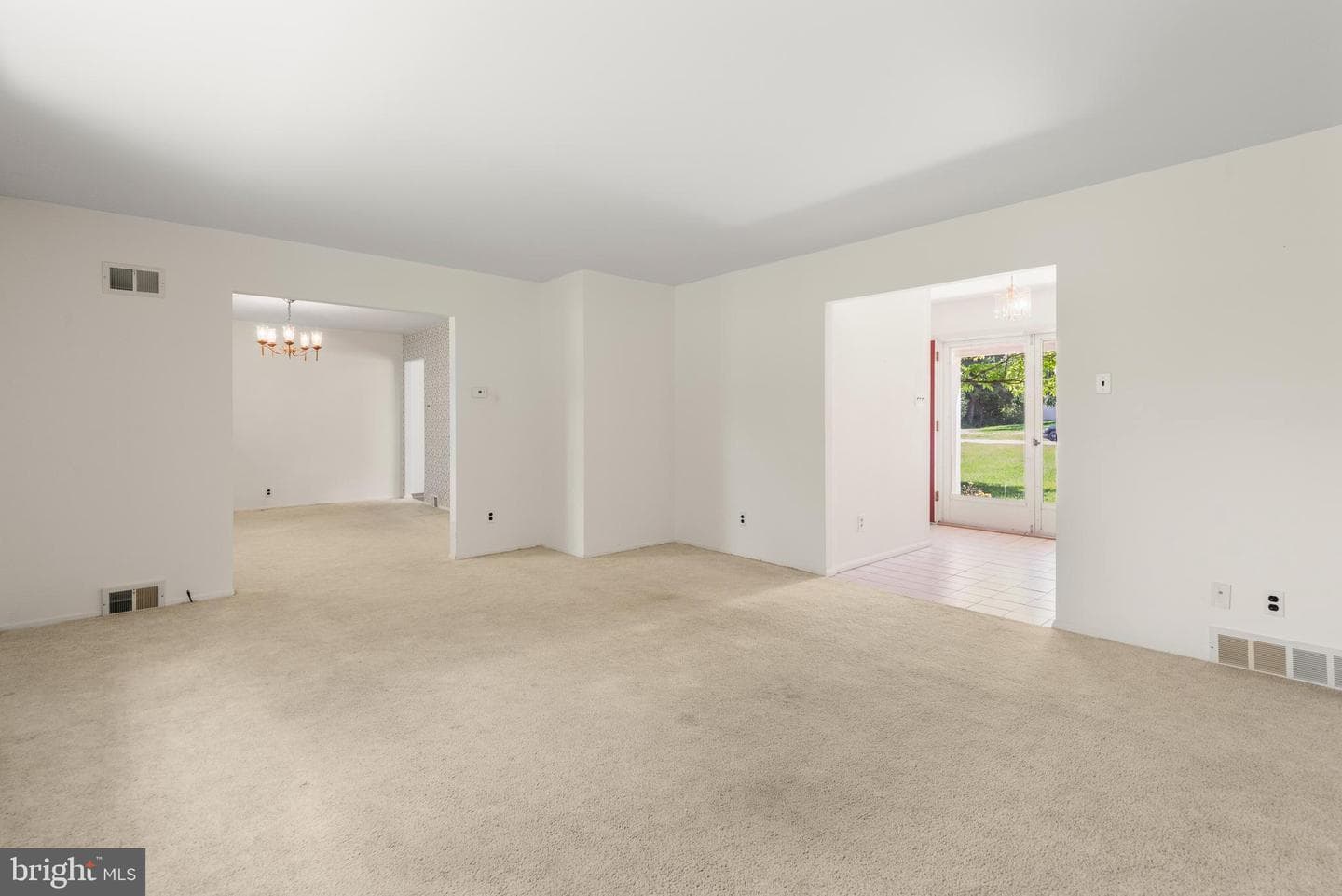246 Friendship Drive photo 7