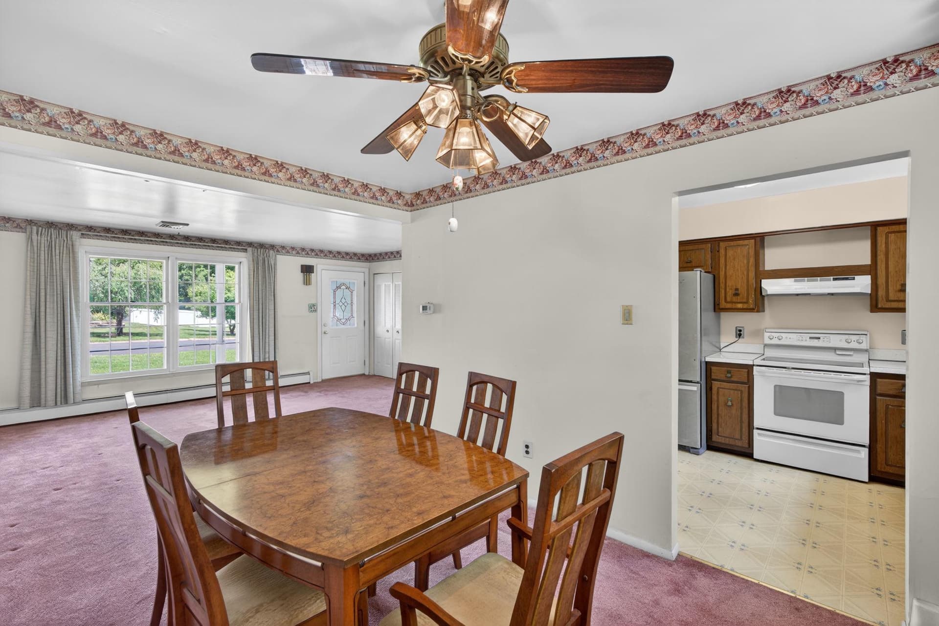 1155 Grandview Circle photo 6