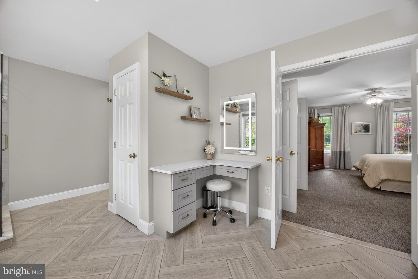 7 Jack Reynolds Way photo 32