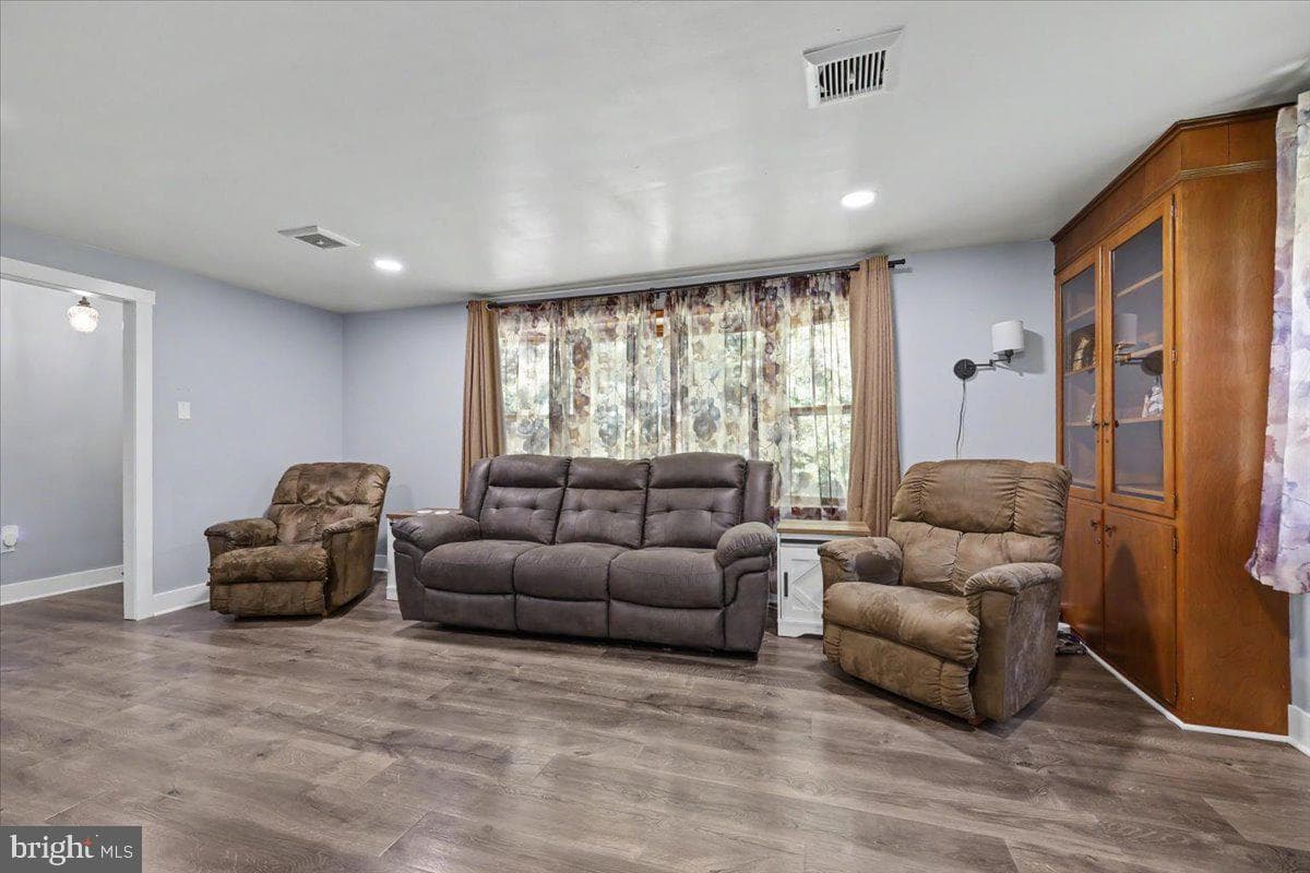 1199 Shenkel Road photo 17