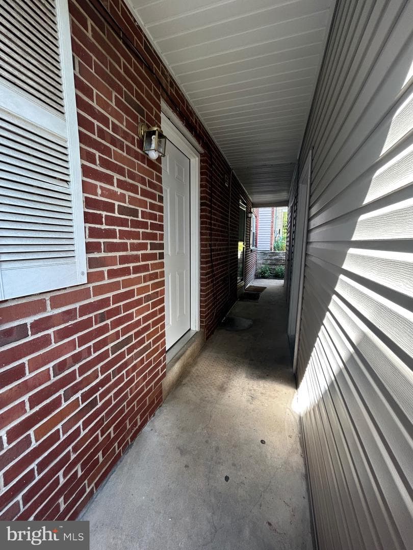 128 Denbigh Terrace photo 32