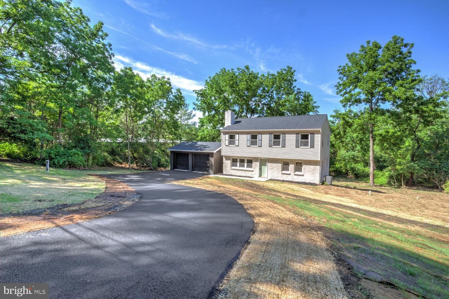 782 N Creek Road photo 39