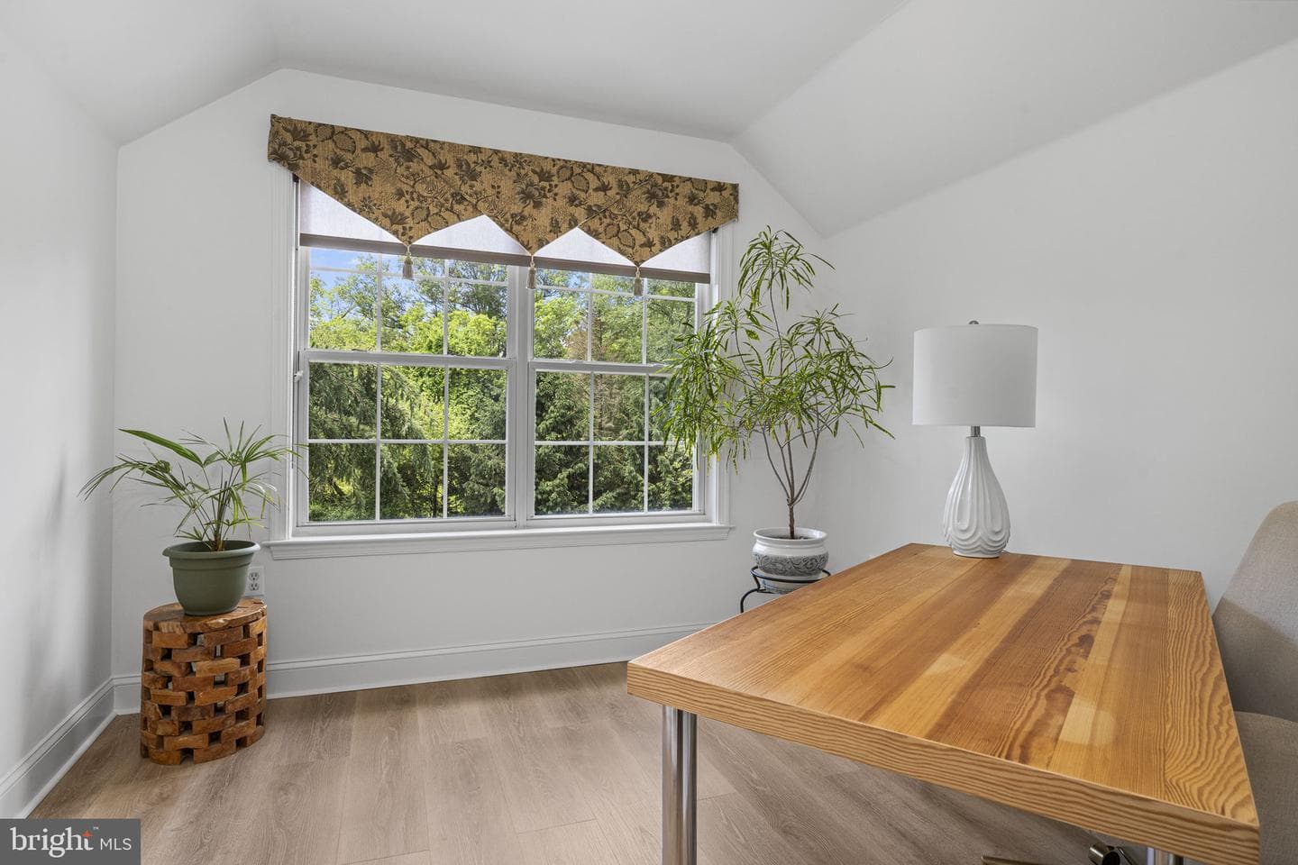 17 Highview Road photo 29