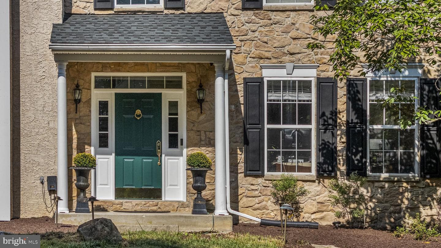 17 Highview Road photo 34