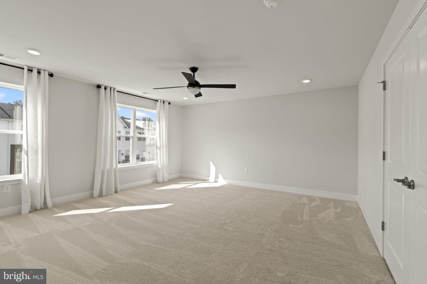 903 Anvil Court photo 30