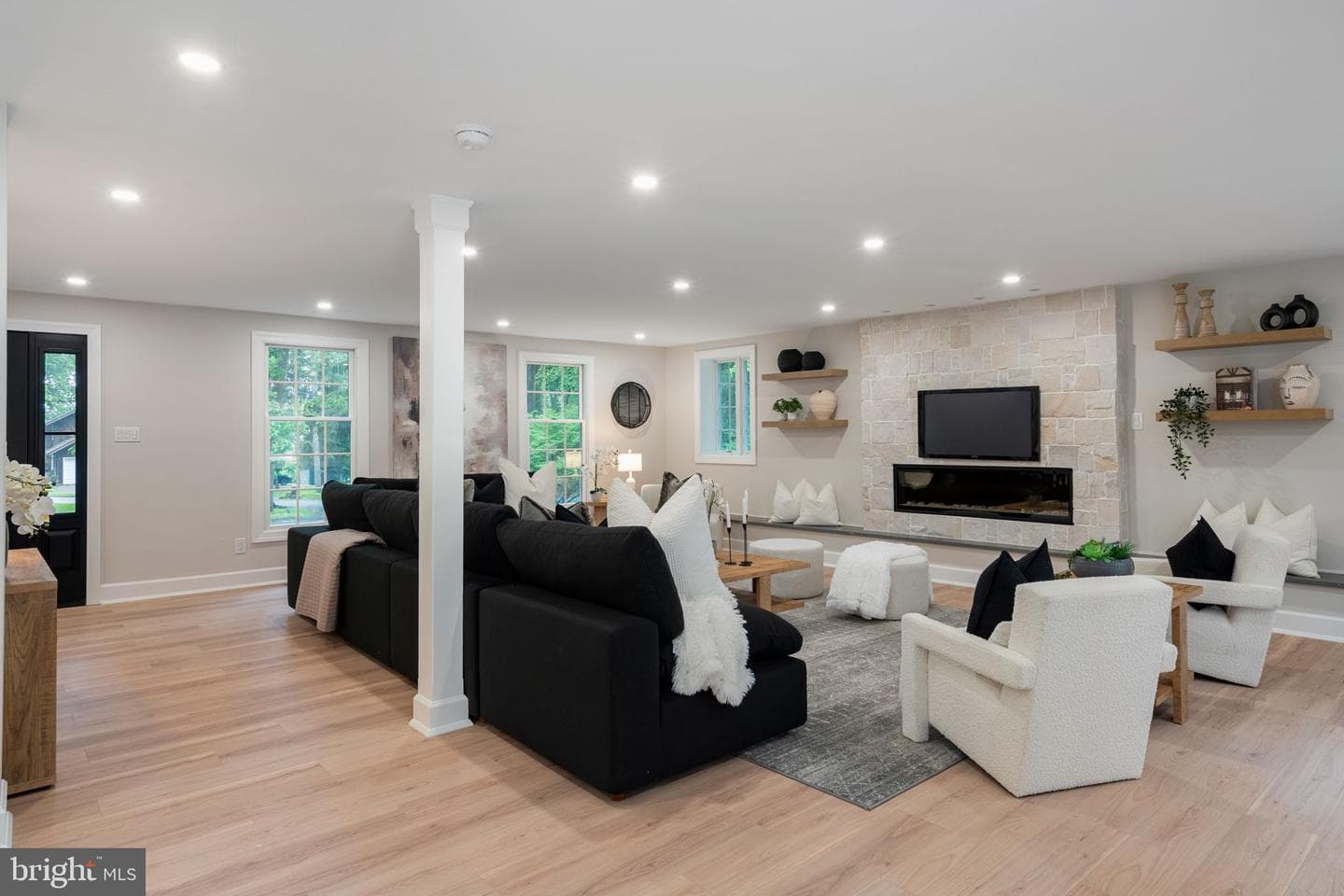1105 Tinkerhill Lane photo 8