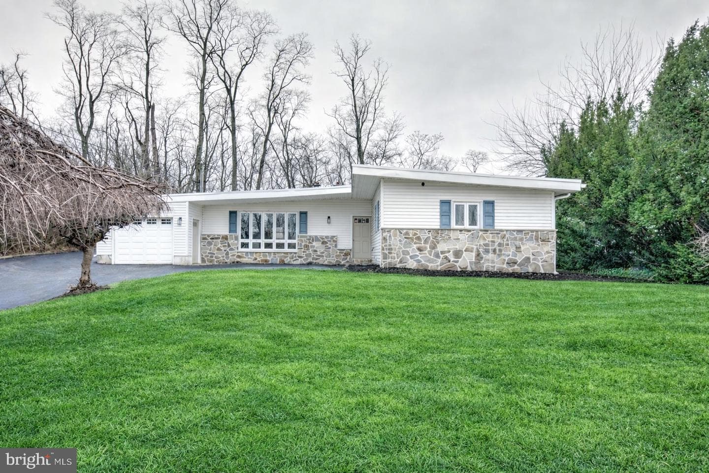 904 S Chester Road, West Chester
