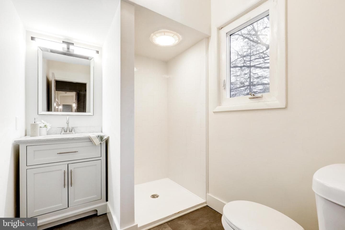 904 S Chester Road photo 24