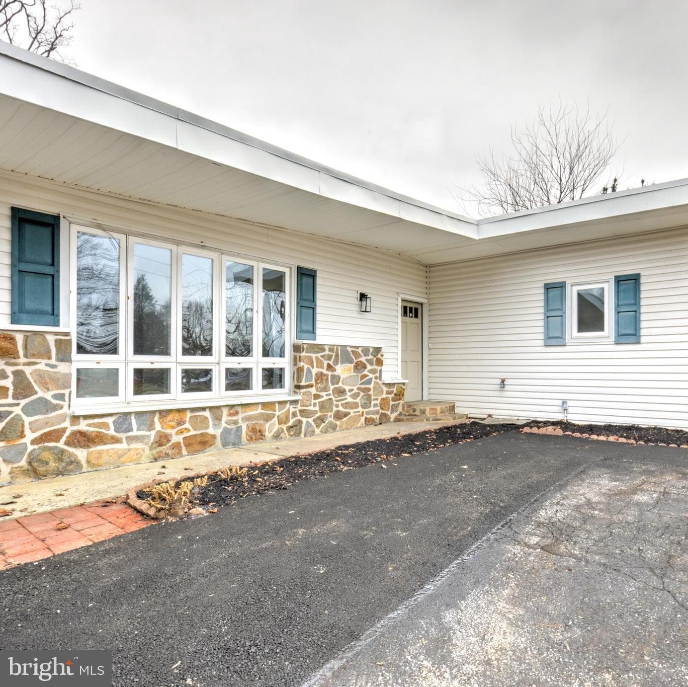 904 S Chester Road photo 37