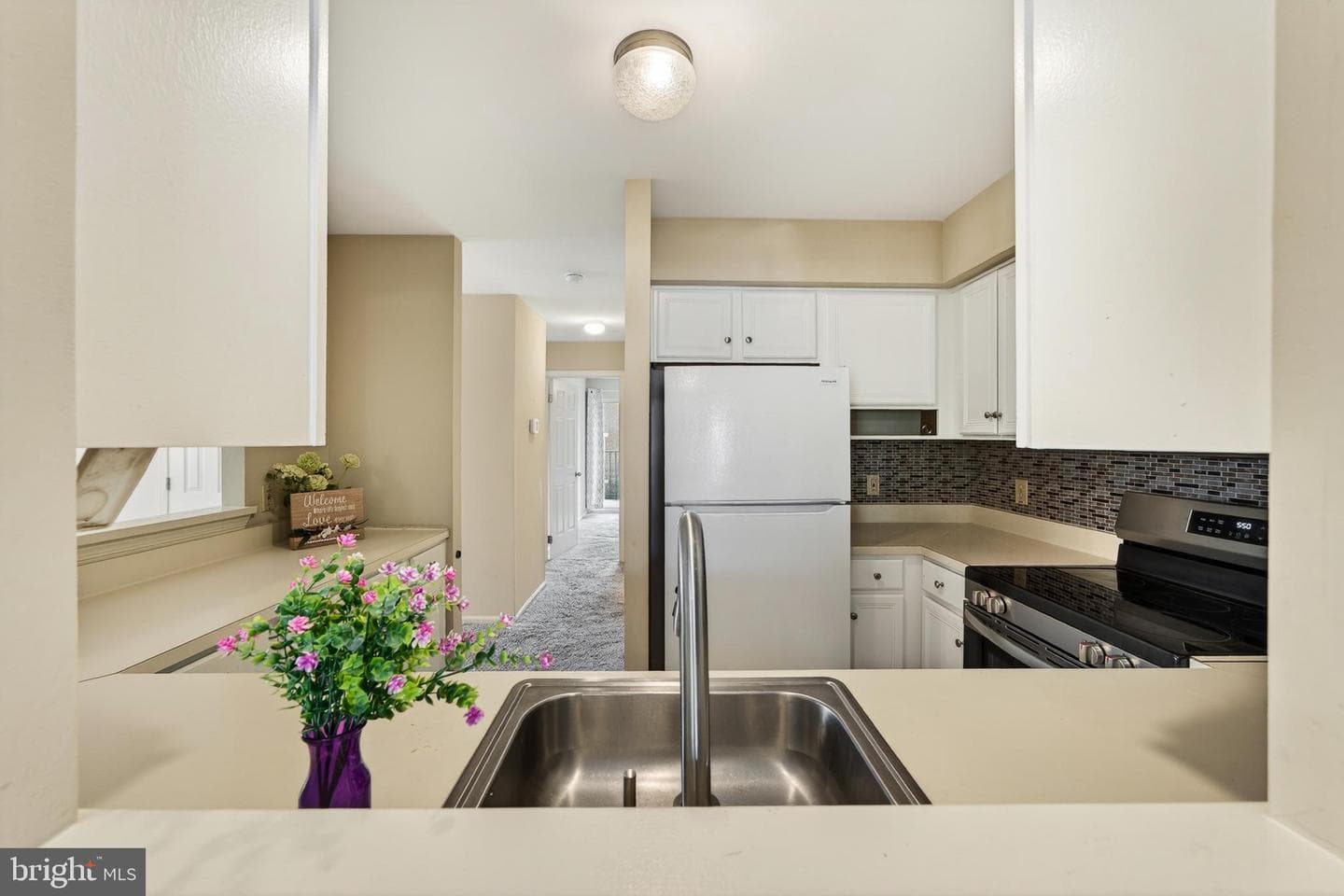 750 E Marshall Street #707 photo 15
