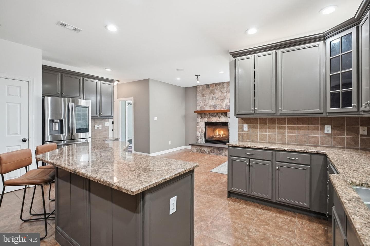 1344 Brownsville Road photo 21
