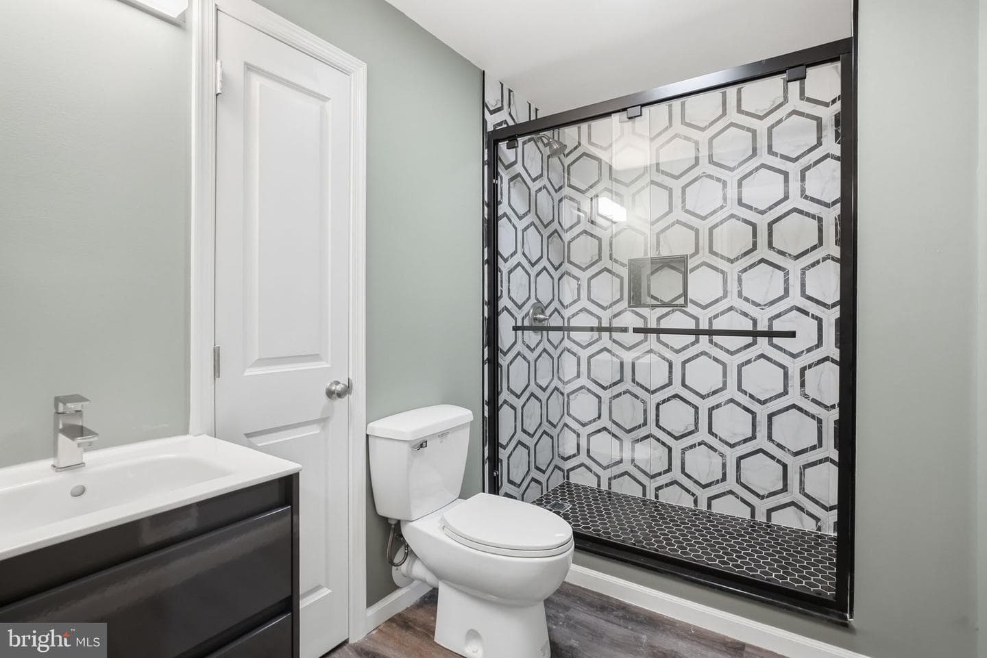 1344 Brownsville Road photo 37