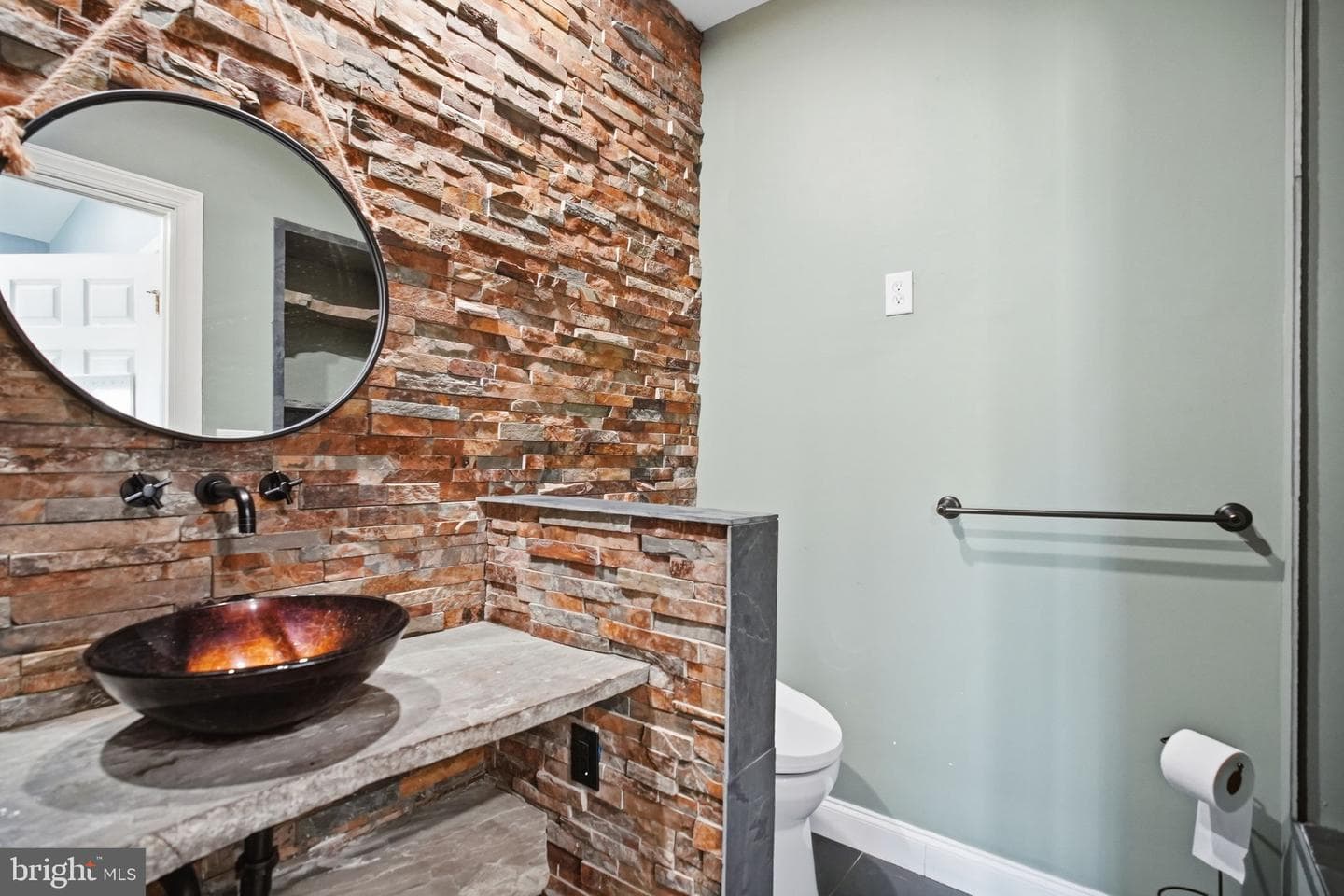 1344 Brownsville Road photo 50