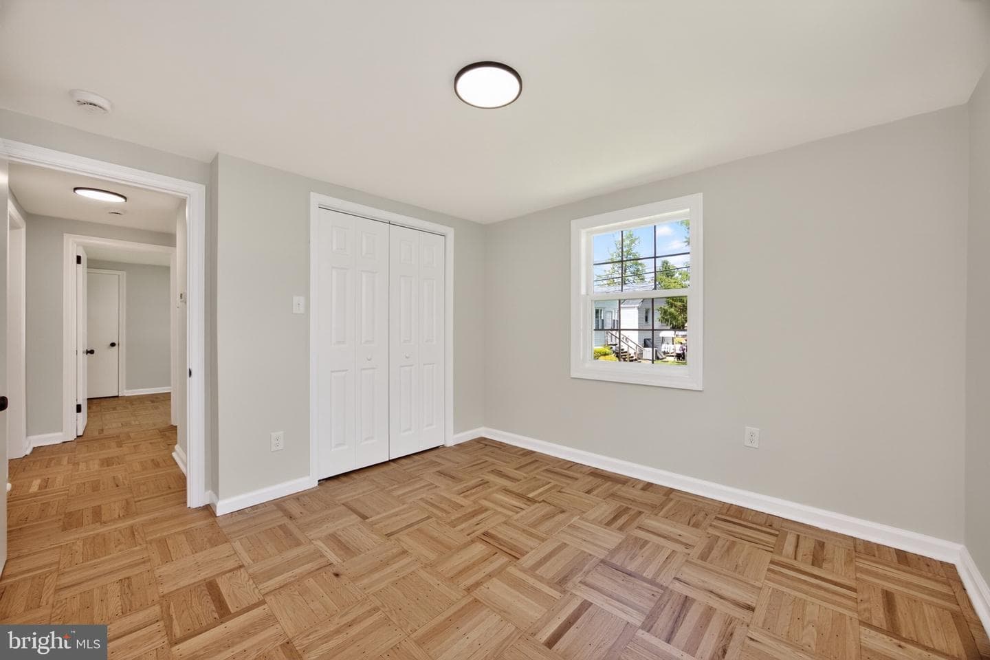 545 Dorothy Lane photo 19