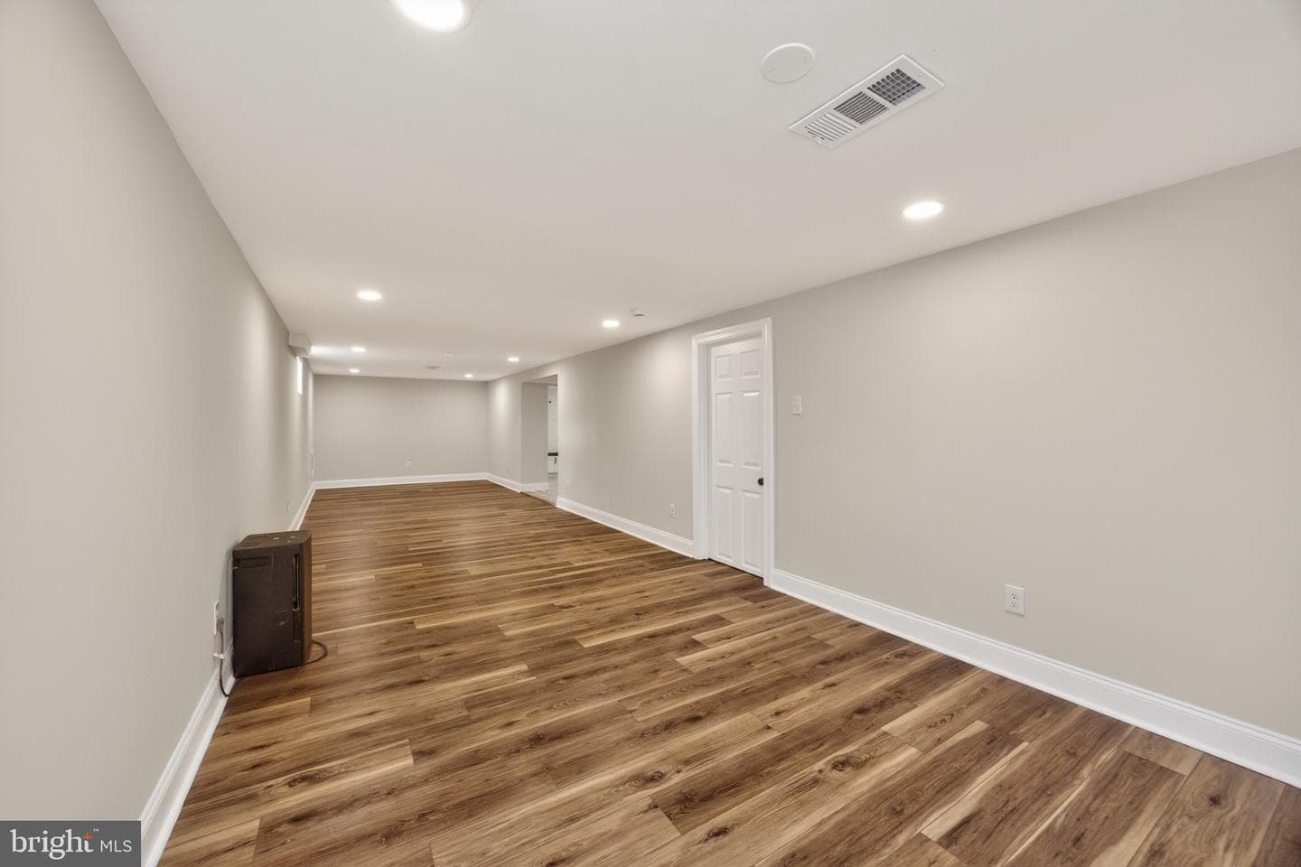 545 Dorothy Lane photo 23