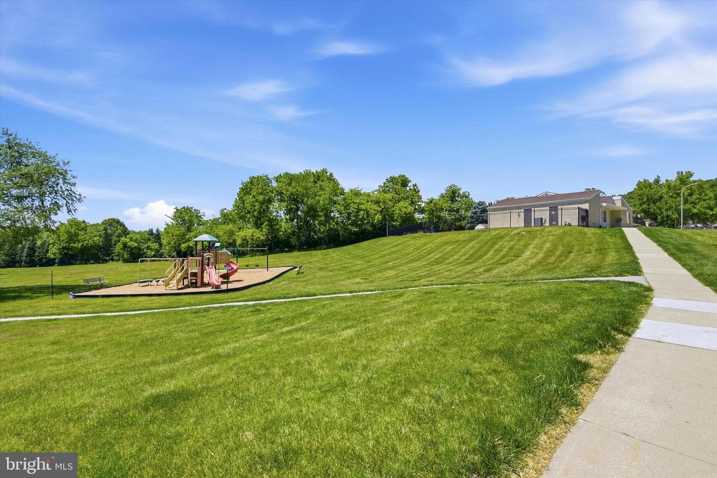 324 Carlyn Court photo 50