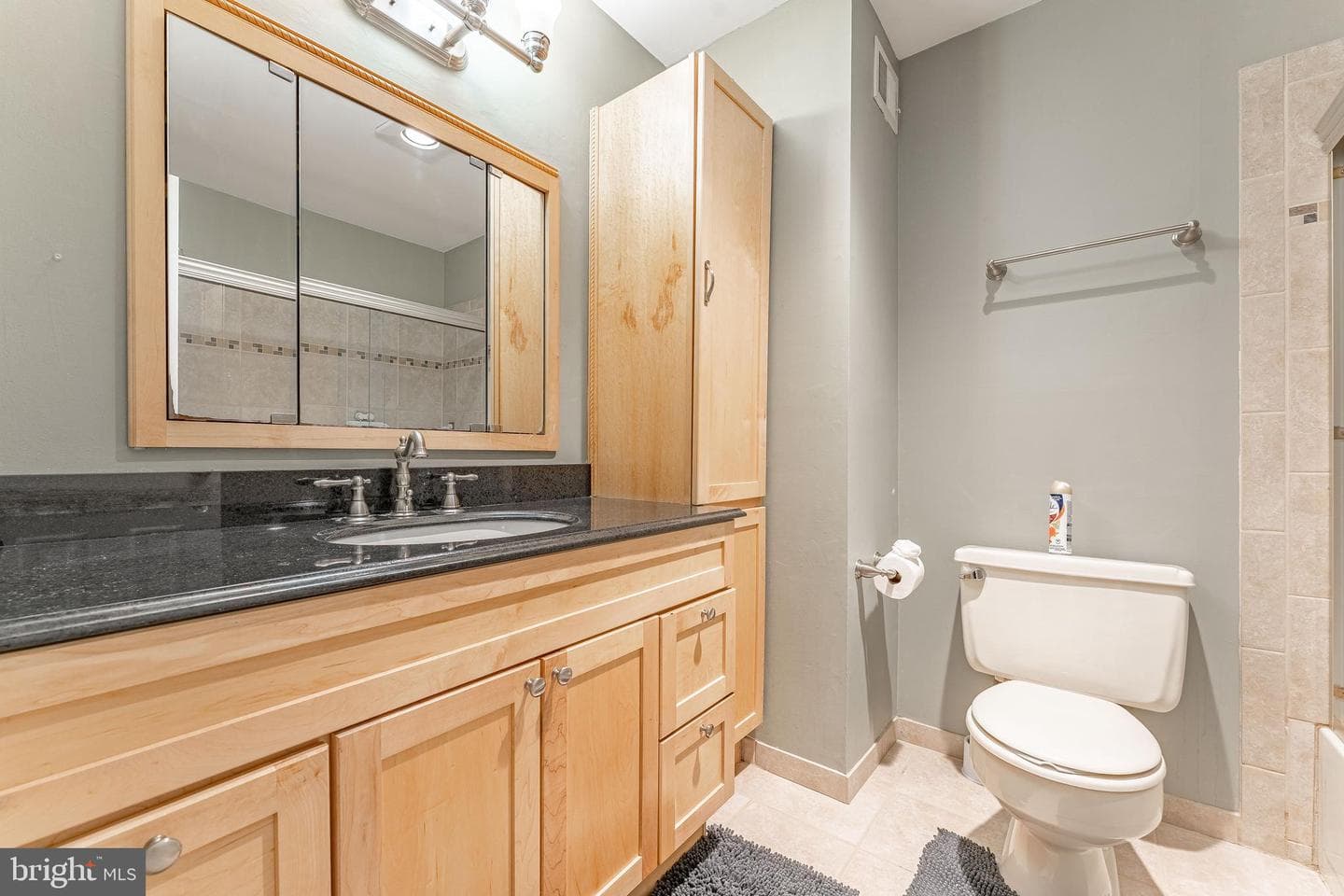 11 Chateau Circle photo 33